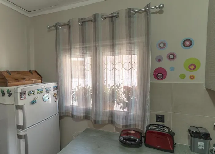 Tilemachos House بيت للعطل